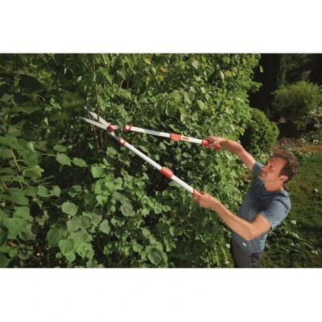 Wolf-Garten Telescopic Hedge Shear 2 Wolf-Garten Telescopic Hedge Shear - Image 2